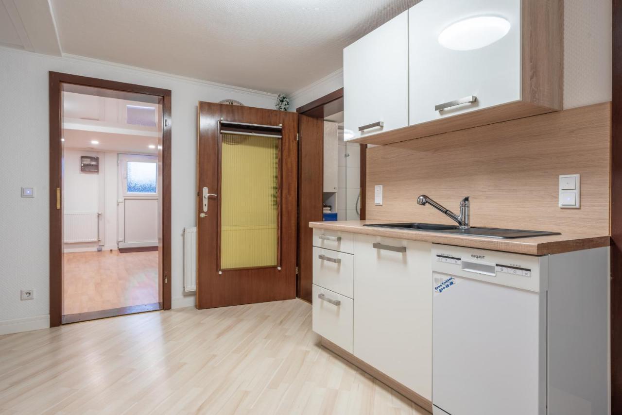Nice Private Apartment Ганновер Екстер'єр фото