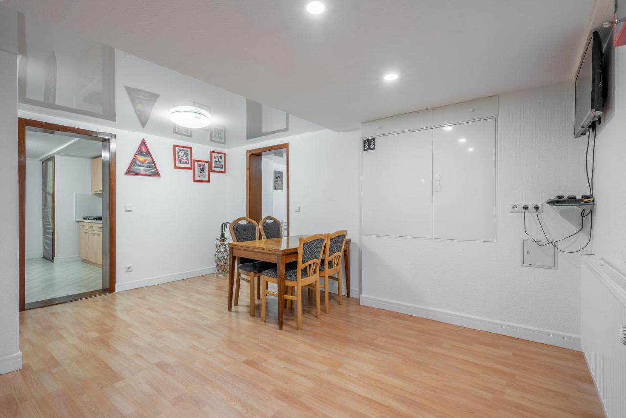 Nice Private Apartment Ганновер Екстер'єр фото